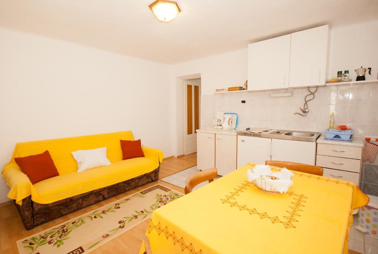 Apartments Katarina Baska  Luaran gambar