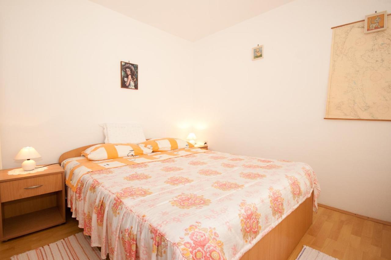 Apartments Katarina Baska  Luaran gambar